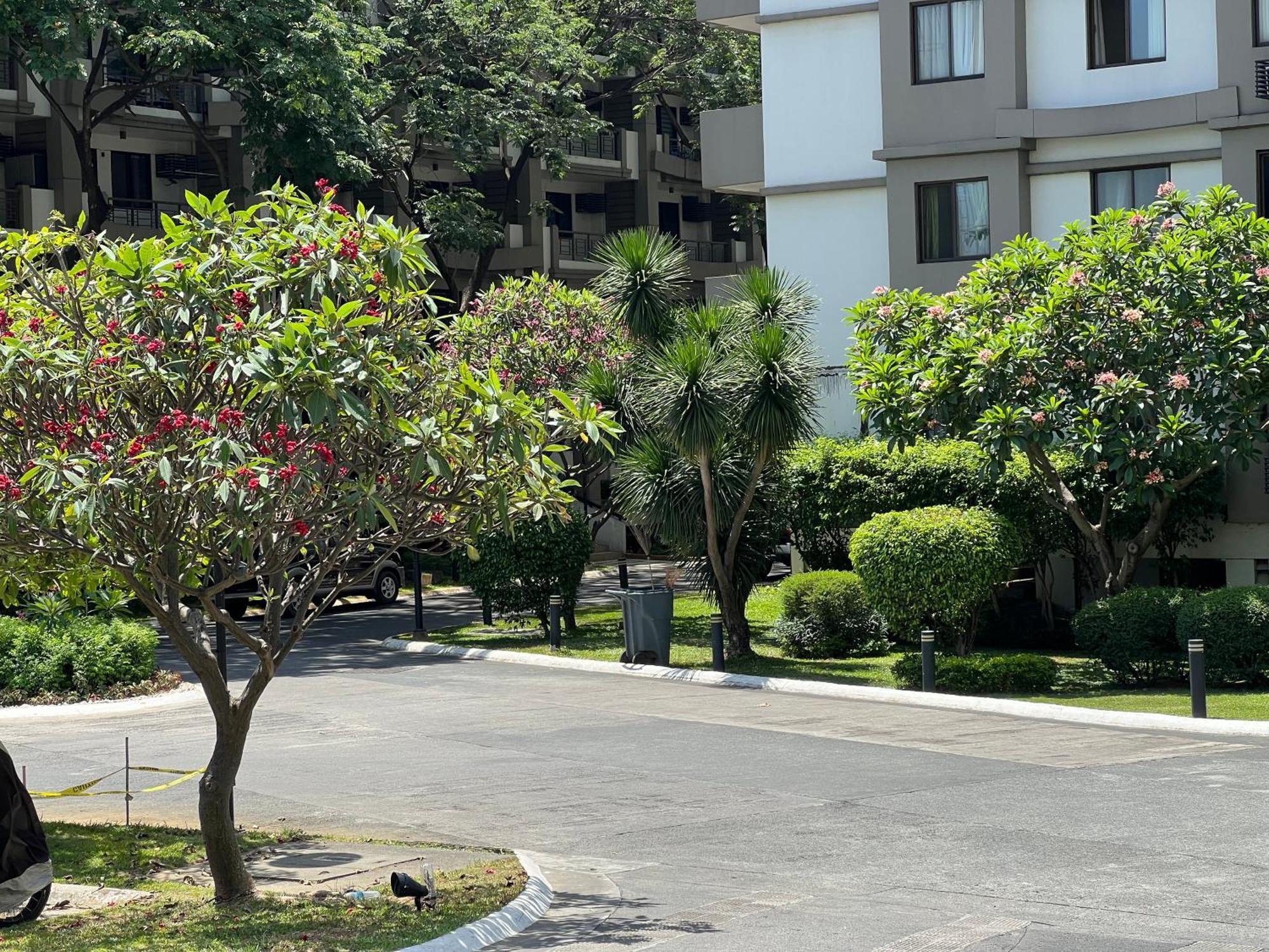 Stunning 2Br Apt, 65 Sq M Netflix At Rosewood Pointe Residences Near Bgc Манила Экстерьер фото