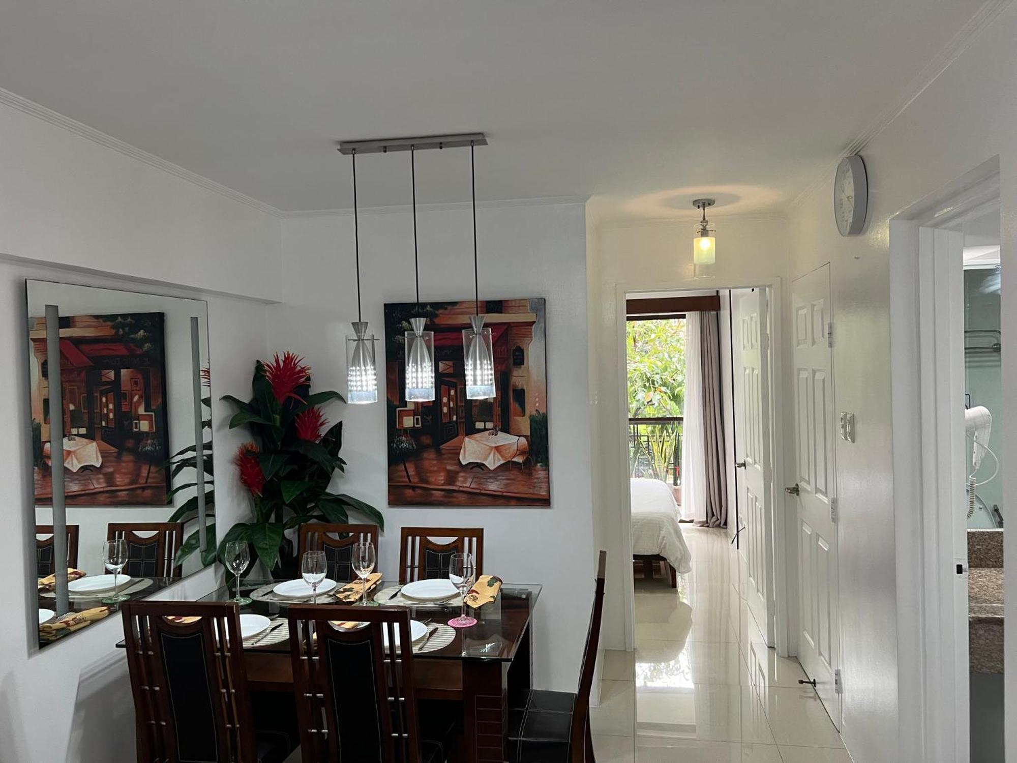 Stunning 2Br Apt, 65 Sq M Netflix At Rosewood Pointe Residences Near Bgc Манила Экстерьер фото